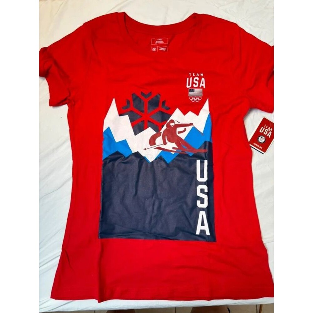 Women’s Olympics Team USA skiing t-shirt Medium New Red